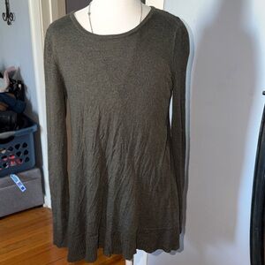 Kenar 100% Merino Wool Olive Long Sleeve Top